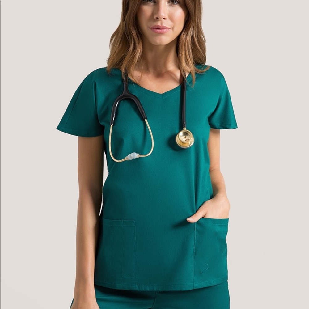 Jaanuu Dolman Scrub Top